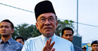 Anwar nafi sekat peruntukan, tegas dana terus kepada rakyat