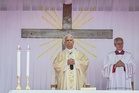 Pope condemns exploitation in Angola’s diamond heartland