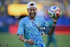 Neymar returns to Brazil training at World Cup
