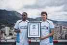 1win Breaks World Record by Bringing Football to the Top of Bogotá