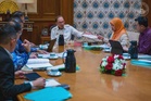 PM Anwar pushes Felda to speed up second-gen housing, land issues