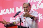PM Anwar questions rivals’ scramble for MB post