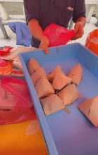 ‘Go home and rest, uncle’ – Man buys out elderly uncle’s nasi lemak in Wangsa Melawati