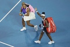 Zverev advances at Cincinnati, Williams sisters fall