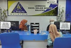 Malaysian man suggests “singles tax” for unmarried and childfree people, netizens reject idea