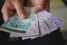 Living payday to payday common predicament