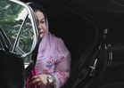 Permohonan Rosmah tangguh tanpa syarat bayar kepada syarikat barang kemas Lubnan, ditolak