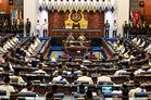 Agong perkenan kelulusan tujuh akta