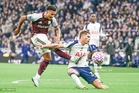 Man. United buru penggempur Villa