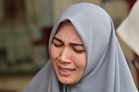 Jatuh tingkat 13: Ibu ikat tangan guna reben elak anak hampiri tingkap