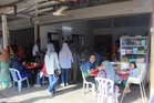 Melayu, Cina dan India duduk semeja di kedai Ah Meng