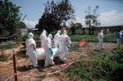 Ebola lepas 5,000 kes, lebih 2,300 terbunuh