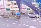 [VIDEO] Kurang 10 saat, pemandu kelisa, penunggang motor selisih maut