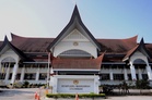 Pekerja kedai didakwa noda remaja di hotel