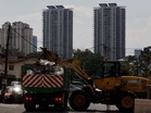 DBKL roboh dua struktur kedai haram 