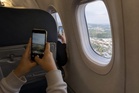 ‘Kenapa B40 suka rakam video kapal terbang mendarat, jarang travel ke?’
