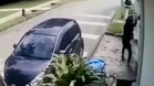 [VIDEO] Penyamun ‘hoodie’ biru terkejut dengar jeritan penghuni