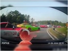 [VIDEO] ‘Mentang-mentang pakai kereta sport’