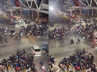 [VIDEO] Puluhan motosikal penuhi Melaka Sentral halang laluan
