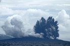 Anak Krakatau meletus, penduduk bimbang tsunami