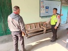 Bayi lima hari ditinggalkan atas kerusi