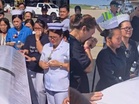 [VIDEO] Kenalan hiba iringi mendiang Debra Morset dibawa pulang ke Kuching