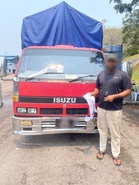JPJ sita lori bawa ‘parcel’ dipandu warga asing