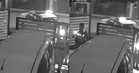 [VIDEO] Terkejut polis patah balik, ingat rumah kena rompak