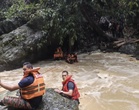Kepala air: Batu licin, arus deras cabaran bomba selamatkan 19 pendaki