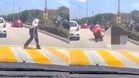Penunggang motosikal langgar pelajar lintas jalan ditahan