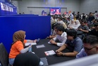 Orang muda mahu gaji setimpal
