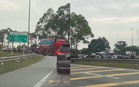 [VIDEO] ‘Tak payah keluar rumah la 4 hari ni…’