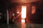 10 penghuni terselamat, empat rumah teres terbakar
