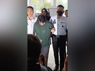 [VIDEO] Nahas Jalan Kuching: Pemandu BYD tiba di mahkamah bagi pendakwaan
