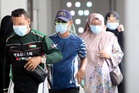 Buruh didakwa ‘pegang’ badan adik perempuan