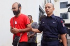 Lelaki mengaku bakar kereta penduduk
