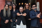 Wings gegar HRC KL, sepentas Kristal, Muzza & The Velvettones