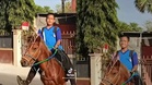 2 pelajar tunggang kuda ke sekolah, sukar beli petrol