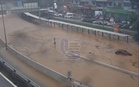 Flash floods hit parts of Klang Valley after heavy rain (VIDEO)