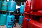 Selangor Domestic Trade Ministry foils LPG misappropriation, seizes 250 cylinders in Kuala Langat estate