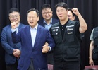Samsung workers approve AI-era pay deal and pull back from strike brink