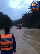 Flood evacuees in Perak surge overnight, 92 people from 33 families housed at two centres
