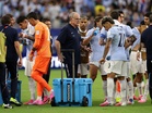 ‘Adds nothing, takes away plenty’: Bielsa says hydration breaks destroy rhythm and romance of the beautiful game