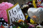 America unites in mourning for Dolly Parton