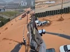 Banjir Lumpur ‘Teh Tarik’ Di Cameron Highlands, Jalan Tenggelam Lepas Hujan Lebat