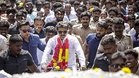Gemparkan Politik India: Vijay Tawan Tamil Nadu, BJP Sapu Bersih Benggala Barat