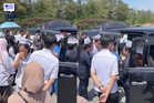 Ramai Hadir Beri Penghormatan Terakhir Buat Mendiang Alexson Adit, Selamat Dikebumikan Di Lambir