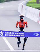 Robot shatters race record in Beijing half marathon