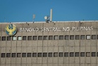 Net foreign direct investments slump in Feb