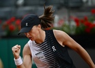 Swiatek cruises past Pegula and into Italian Open semis
